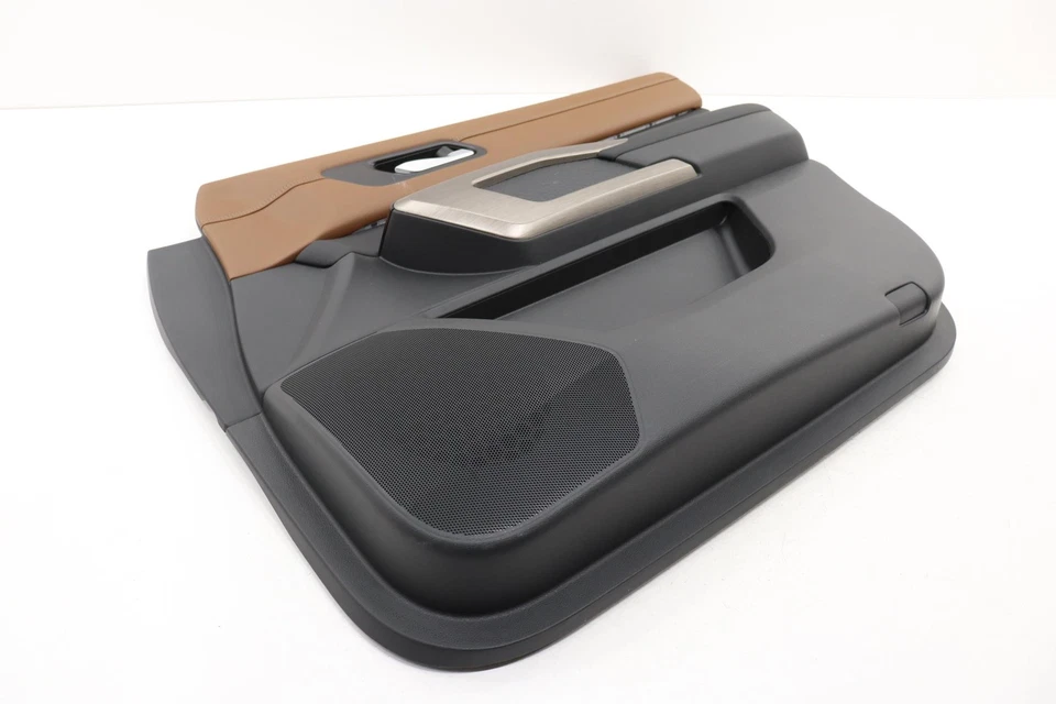 Panel de moldura de puerta delantera Nissan Pathfinder 2022 2023 Foto 2 de 4