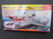 New MATCHBOX Aircraft Carrier Playset 10 Planes Sky Busters Set Truck 1:64 NIB