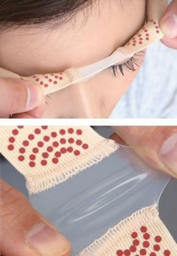 Brow Stretcher Sleeping band fights wrinkles on skin at night  - Picture 7 of 7