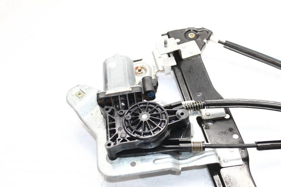 2001-07 CHEVROLET SILVERADO CREW CAB REAR DRIVER LEFT WINDOW REGULATOR P8938 - Изображение 3 из 4