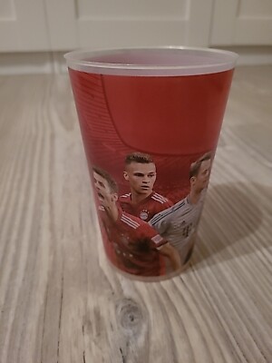 Stadionbecher Allianz Arena  Spieler FC Bayern FCB