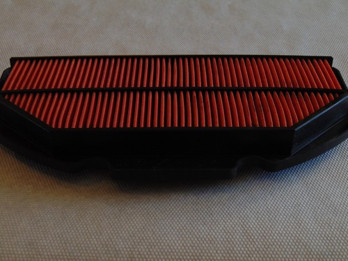 Suzuki 09-11 GSXR1000 OEM Air filter 13780-47H00 - Picture 3 of 7