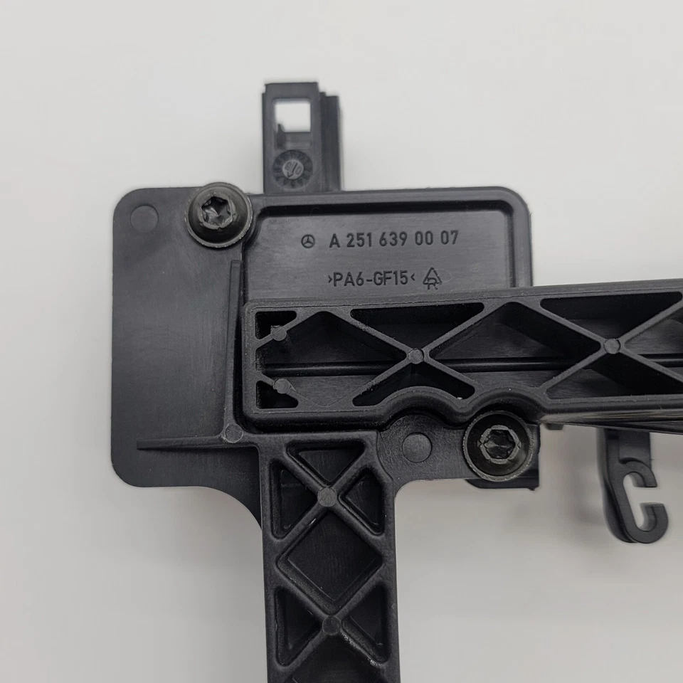 Actuador de liberación de puerta de combustible Mercedes W219 CLS550 CL600 CL550 2007-2013 2518200197 Foto 4 de 4