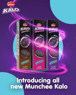 Chocolate Biscuit With a Munchee kalo Chocolate Flavord cream Center Biscuit new