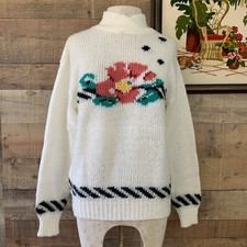 Vintage 1980  s Winter Abstract Floral Knit Sweater Pullover Oversized Large