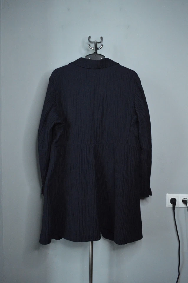 Oska Damen dunkel lila plissiert Wollmischung halb gefüttert Long Blazer - Gr... - Bild 2 von 4