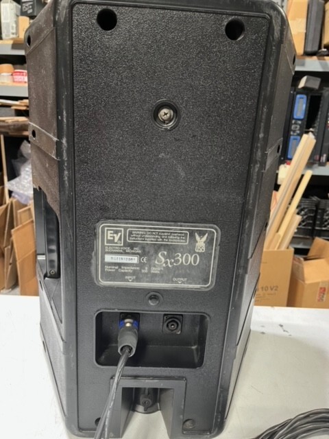 Electro Voice Sx300 indoor/outdoor 2-Way Full Range Loudspeaker