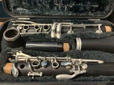 Yamaha Model 250 Student Clarinet With Original Hard Case And Original Pieces