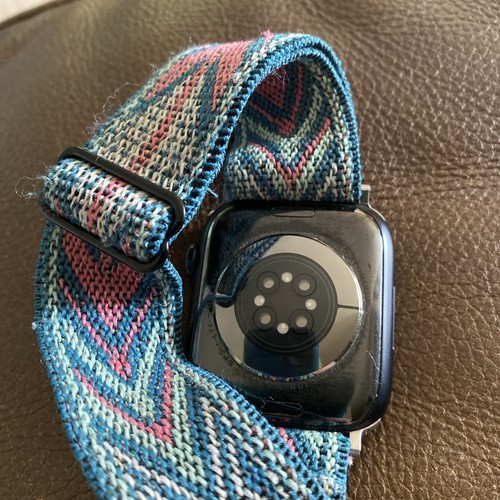Apple Watch Series 8 GPS + Cellular 45mm Aluminum Case Midnight MNVL3LL/A - Photo 2 sur 6