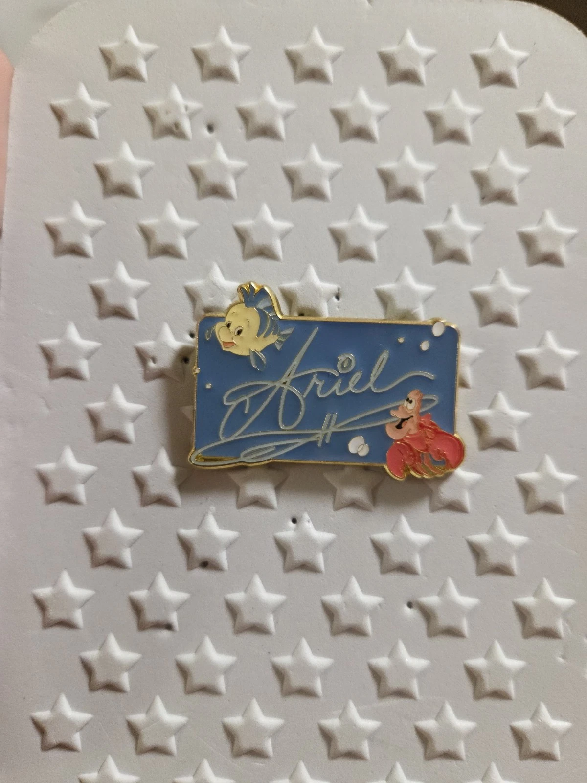 Disney Princess Signature and Sidekicks Loungefly Pin - Ariel