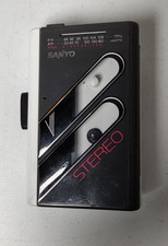 Sanyo MGR62 AM/FM Stereo Cassette Player Portable Walkman Tested Works