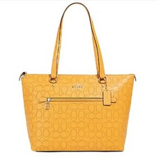 Leather Bag Shoulder Coach Yellow Signature C Tote Bag  Zip Pocket