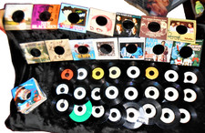 LOTTO 100 DISCHI 45 GIRI  JUKE-BOX  + 100 COPERTINE FORATE