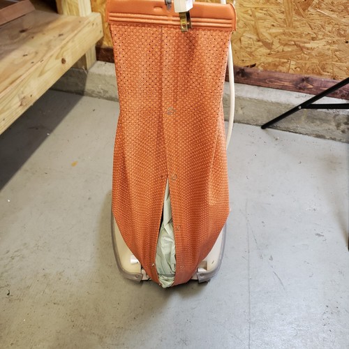 Vintage Hoover Custom Convertible Upright Bagged Vacuum - Model 589 - Tested - Picture 7 of 13
