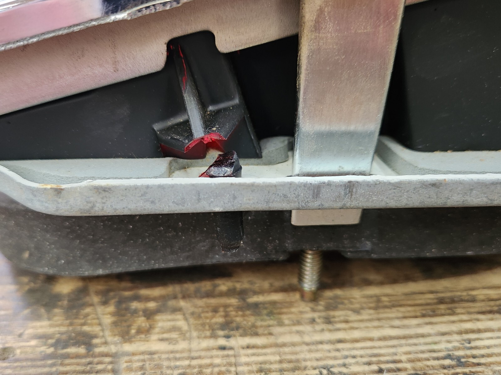 Picture 10 of 24