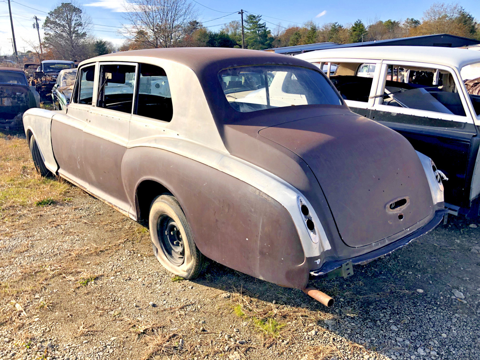 SILVER CLOUD PUMP. WORLDS LARGEST USED 1946-1965 ROLLS ROYCE BENTLEY INVENTORY