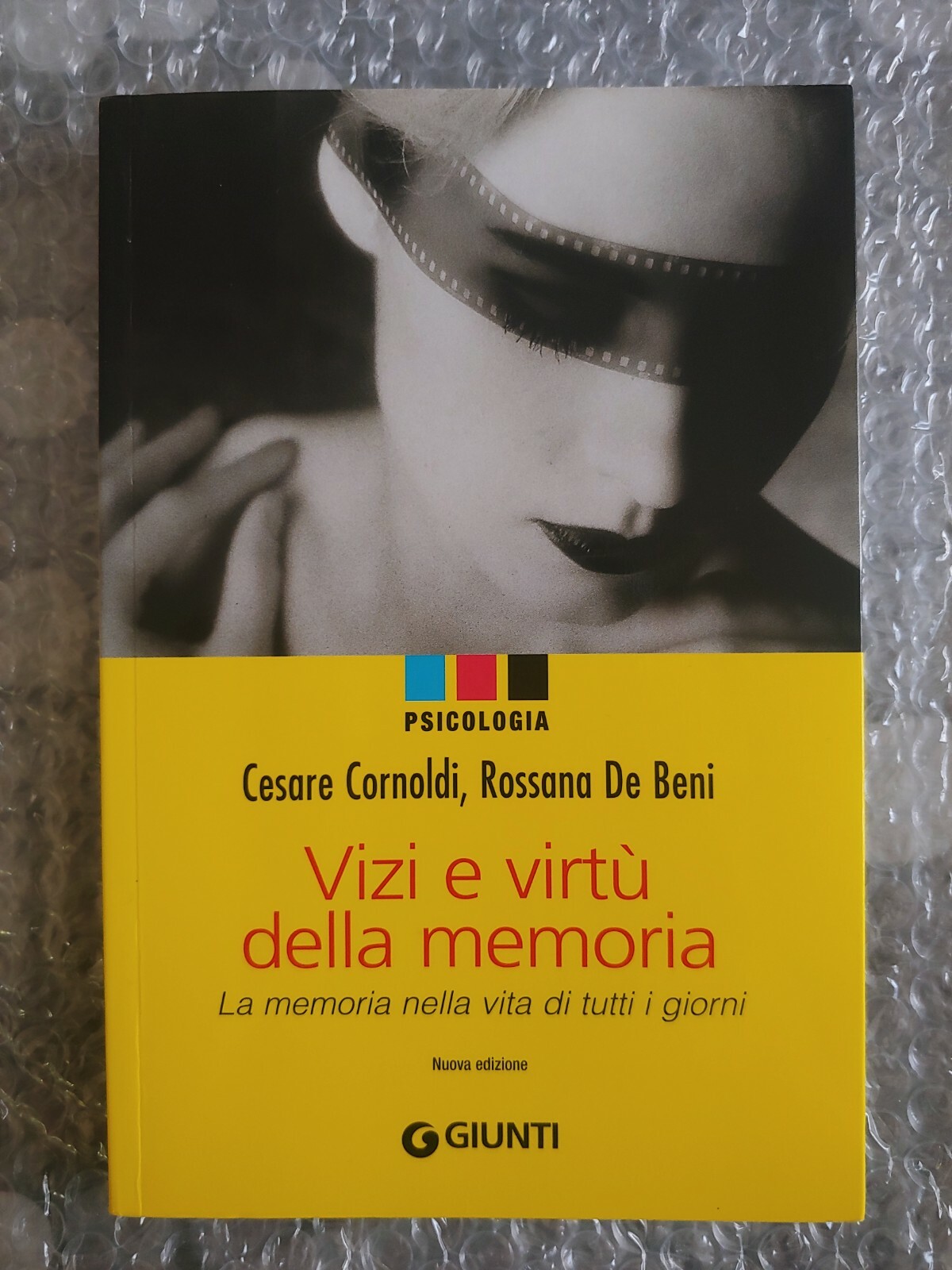 Foto 1 di 2