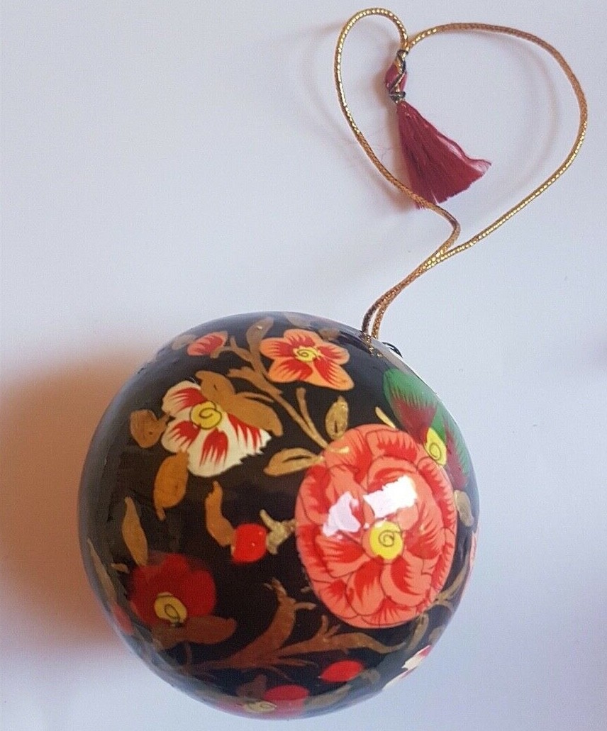 Picture 1 of 24
