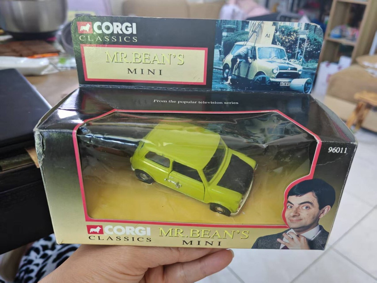 Corgi Mr Bean's Mini and Resin figure 1/36 Classics | eBay