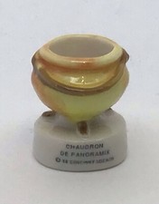 FÈVE 3D - ASTÉRIX ET OBÉLIX OBJETS - 1998 - LE CHAUDRON DE PANORAMIX