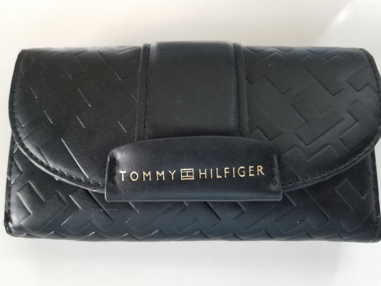 Tommy Hilfiger Womens Black Tri-Fold Checkbook Wallet with RFID Protection