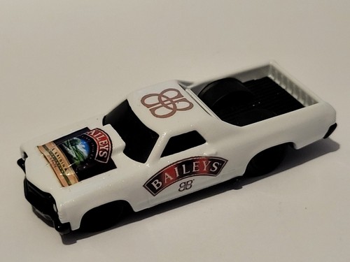 Hot Wheels BAILEYS IRISH CREAM Liqueur 1971 Chevy EL CAMINO custom - Picture 6 of 6