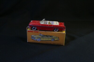 VRAI DINKY TOYS 24A - CHRISLER NEW YORKER 1955 - en BOITE d 199