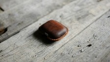 Genuine Leather Distressed Leather for AirPods Pro Wireless Charging Case