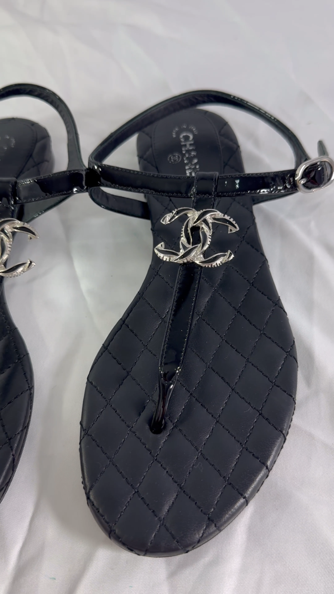 CHANEL サイズ表記「35 1/2C」22.5センチ　ブラック　ストラップ CHANEL サイズ表記「35 1/2C」22.5センチ ブラック ストラップ