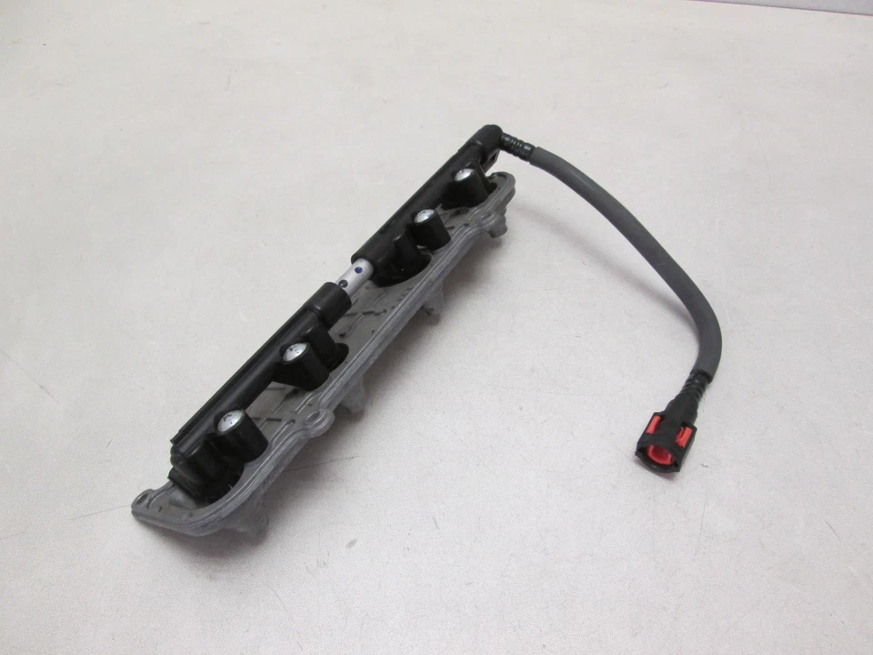 Einspritzanlage oben Einspritzdüse FUEL INJECTION Kawasaki ZX-6R Ninja ZX 600 P - Bild 3 von 4