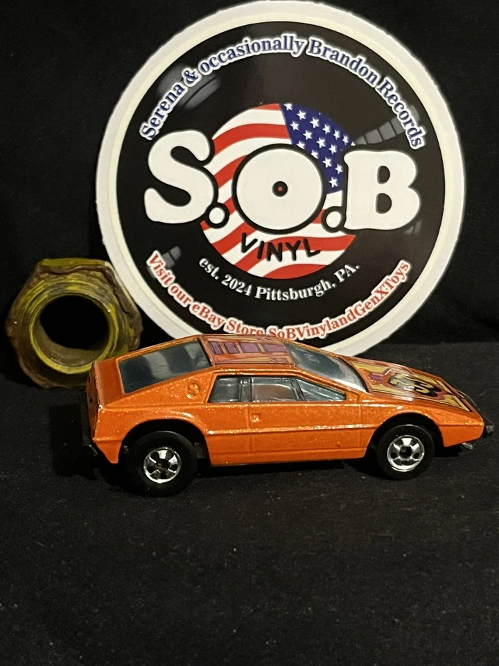 Hot Wheels Blackwalls 1978 Royal Flash Lotus 1:64 NM Condition Orange Diecast - Image 4 of 4