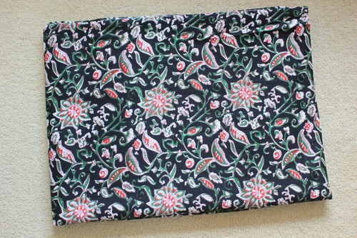 Black Floral 100%Cotton Indian Ikat Hand Block Print Dress Material Craft Fabric - Picture 6 of 7