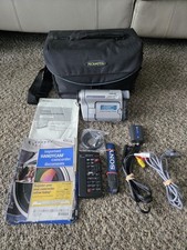 Sony Handycam DCR-TRV260 Digital 8 8mm Hi8 Camcorder Bundle-900x Digital Zoom