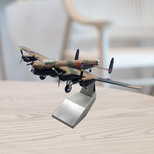 Maquette Avion Blackbird SR-71A échelle 1/144 – Alliage Métal Et ABS – 23,5 Cm