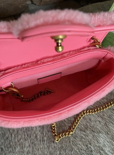 GUCCI Shearling Matelasse Super Mini GG Marmont Schultertasche Lotus Pink - Bild 5 von 13