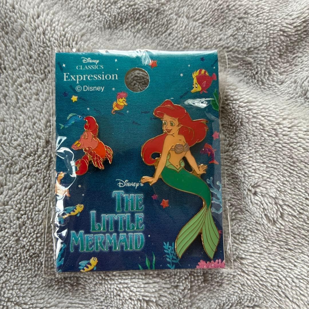 Disney The Little Mermaid Pin Badge Set Ariel & Sebastian Disney Classics Expres