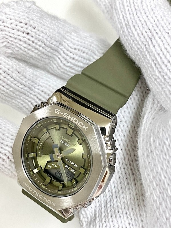 Casio G-Shock GM-S2100-3A Green Resin Metal Cover Analog Casio G-Shock GM-S2100-3A Green Resin Metal Cover Analog