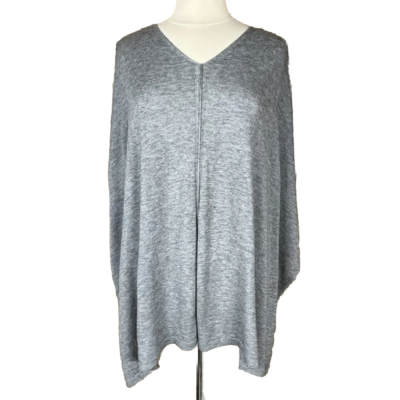 J Jill (One Size) Gray 53% Merino Wool 47% Tencel Knit Poncho Sweater V-Neck