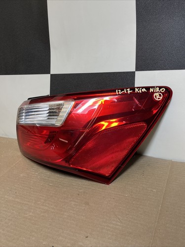 12 13 2014 2015 2016 2017 Kia Rio Sedan Right Side Taillight Used Oem 92402 1W0 - Picture 8 of 15