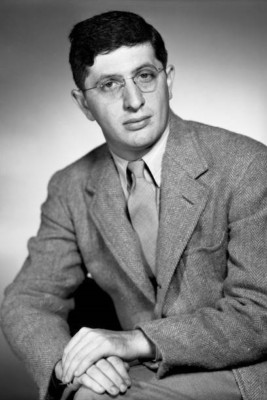 Bernard Herrmann conductor of the Columbia Broadcasting Symphony 1940s 4x6 Photo