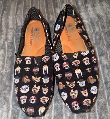 BOBS Skechers Women sz 8 1/2 Black Dog Print Memory Foam Slip On Shoes
