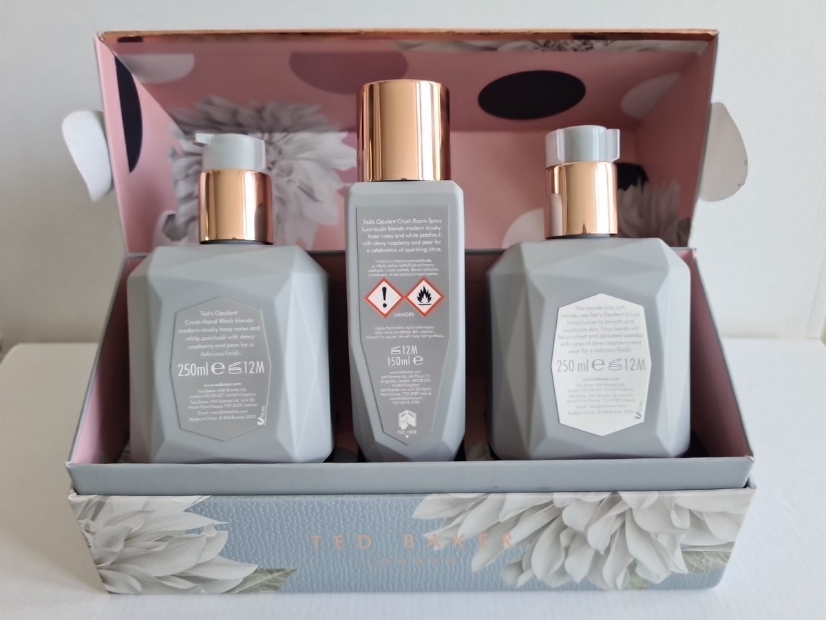 Ted Baker London Pampered Petals Opulent Crush Ladies Christmas