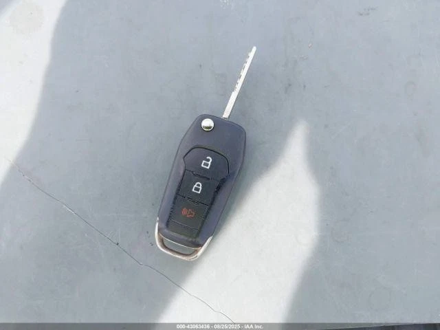 Conjunto de puerta trasera izquierda usado lado trasero se adapta a: Ford F150 2017 camioneta Super Cab ele Foto 3 de 4