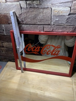 Coca-Cola Spiegel im roten Holzrahmen Bar-/Deko-Ausführung, 90er/2000er Jahre