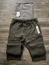 NEW Essentials FOG Relaxed Sweatpants Off Black Size Medium 100% Authentic✅