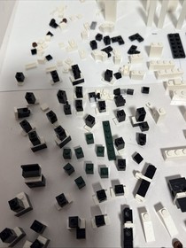 LEGO ARCHITECTURE: The White House 21006/Incomplete/Read
