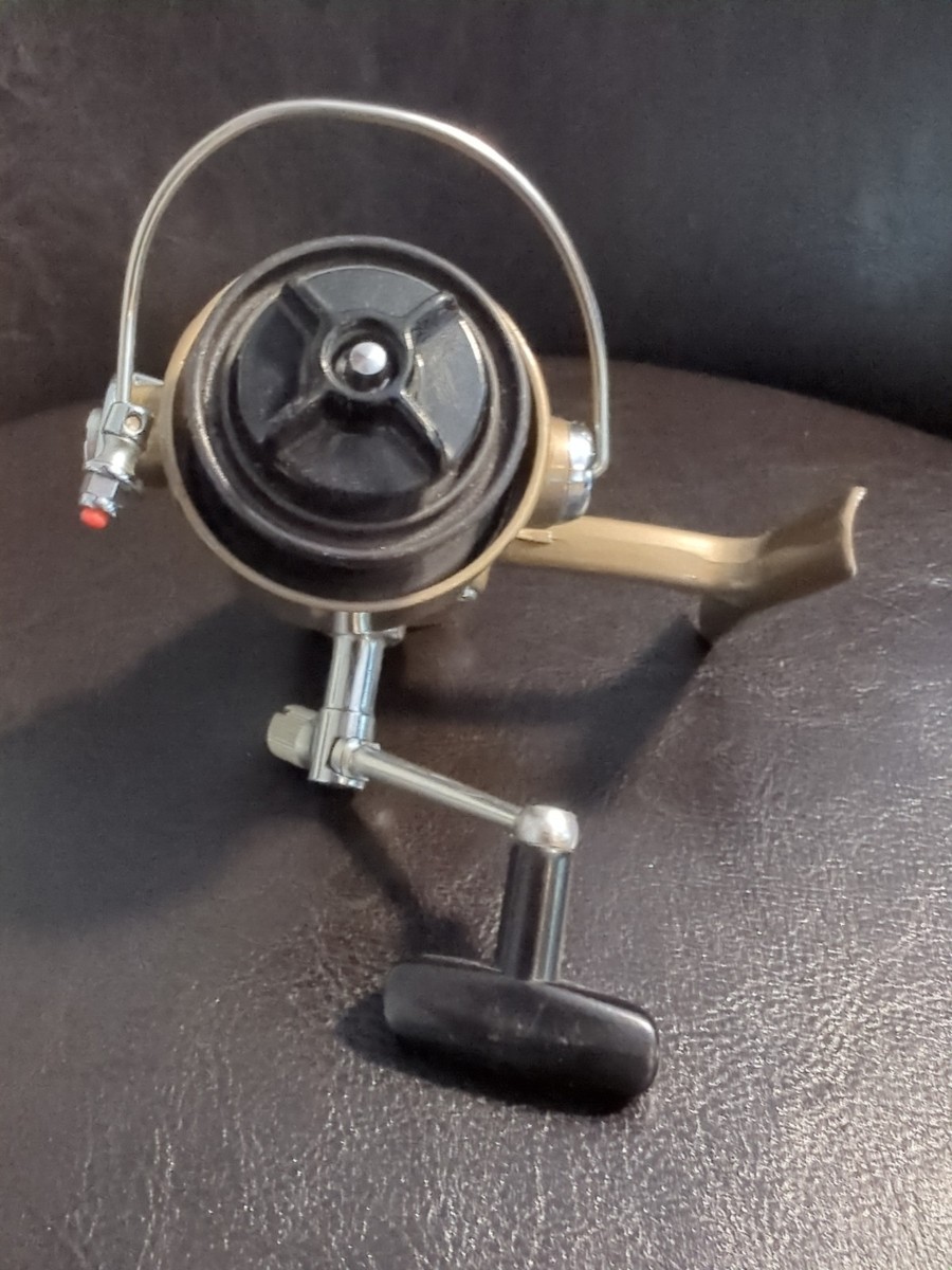 リール DAIWA 7250 HRLA Vintage mint Daiwa High Speed Spinning Reel 7250 HRLA Japan