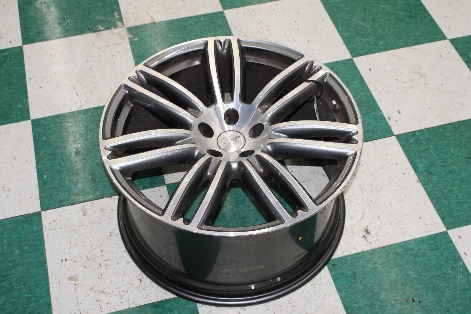 14-21 Ghibli Grey Silver Alloy Rear Wheel 20x10.5 Seven Split Spoke OEM WTY Rim