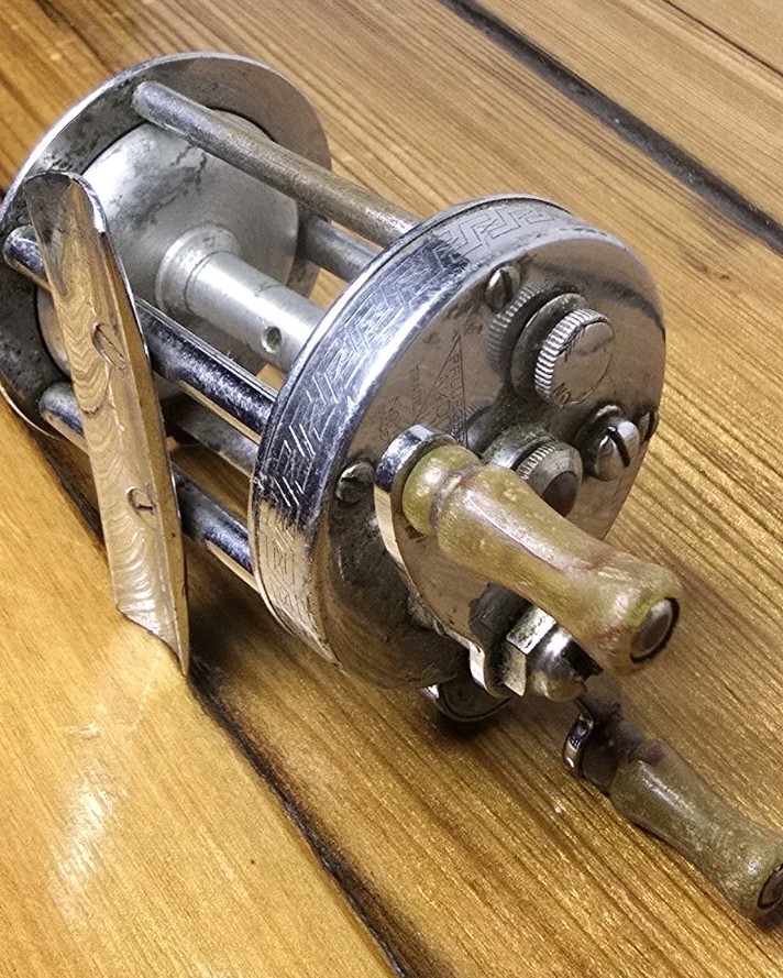 Vintage Pflueger Akron No. 1893L Baitcasting Fishing Reel - Made