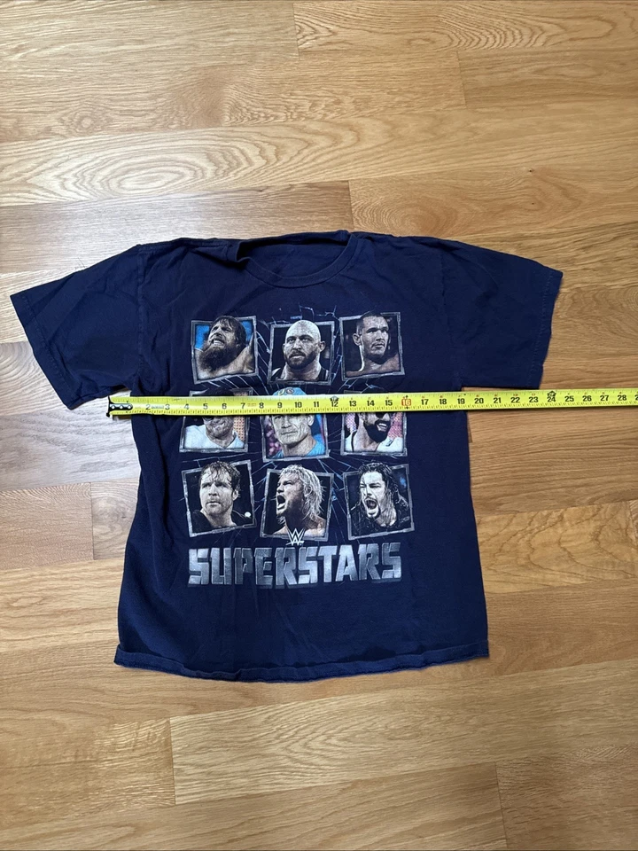 Camiseta mediana WWE Superstars para hombre con John Cena y otros Foto 4 de 4